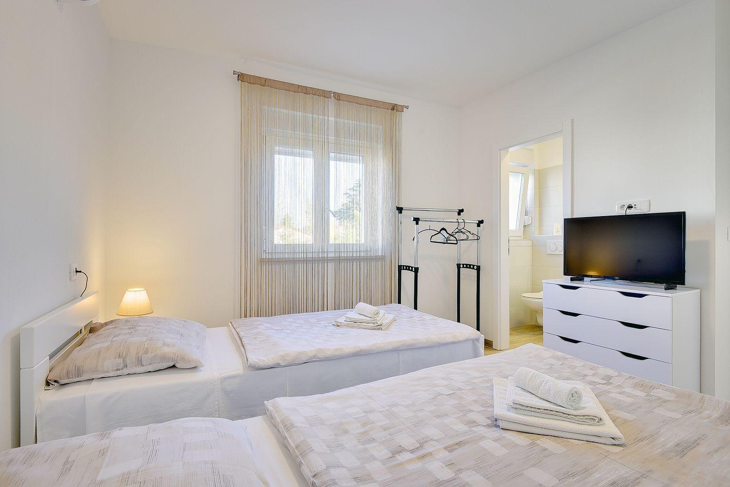 Holiday home Mit Privatem Pool, Spielplatz, Wlan, Klima, Bbq *